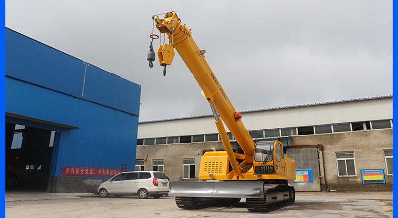 12噸履帶吊實(shí)物大圖